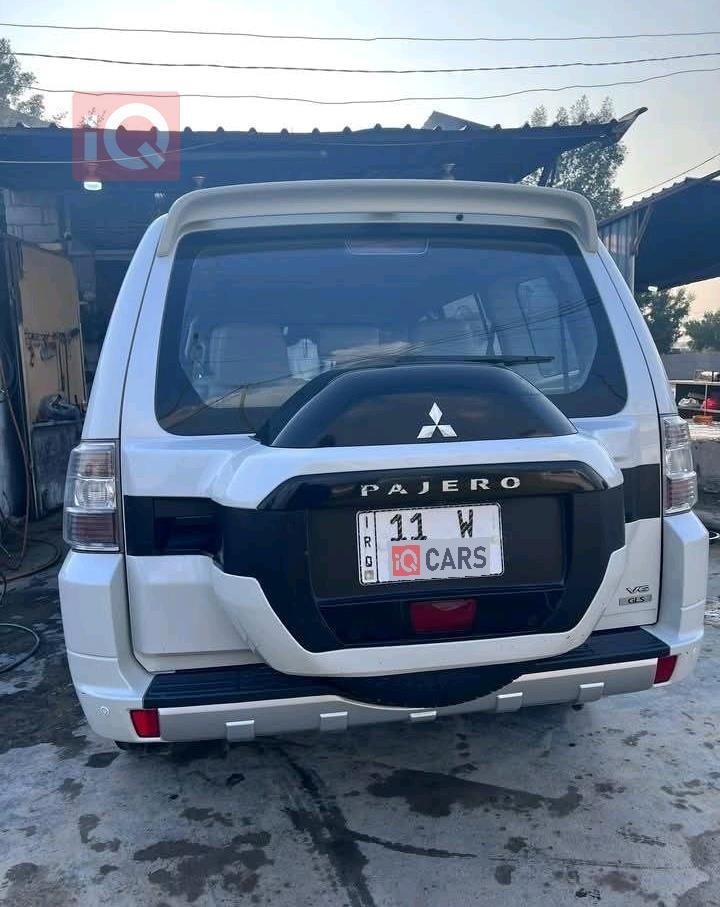 ميتسوبيشي باجيرو